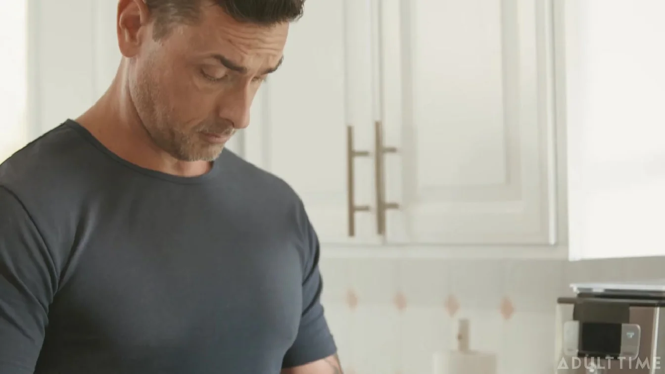 AdultTime Julia James Stepdaughters Sprung A Leak XXX